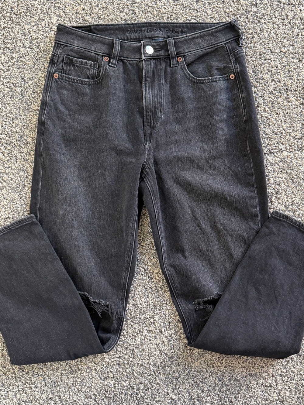 American Eagle Mom Jeans in Strigid Black Gray Wash Denim Factory Distressed 4 - Picture 2 of 5
